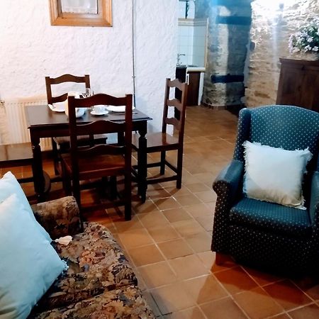 Casa Pacios By M De Santiago Guest House Триакастела Екстериор снимка