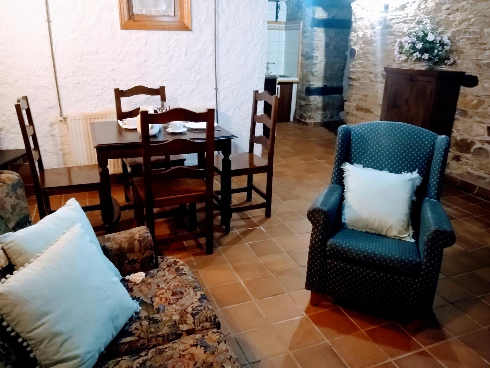Casa Pacios By M De Santiago Guest House Триакастела Екстериор снимка