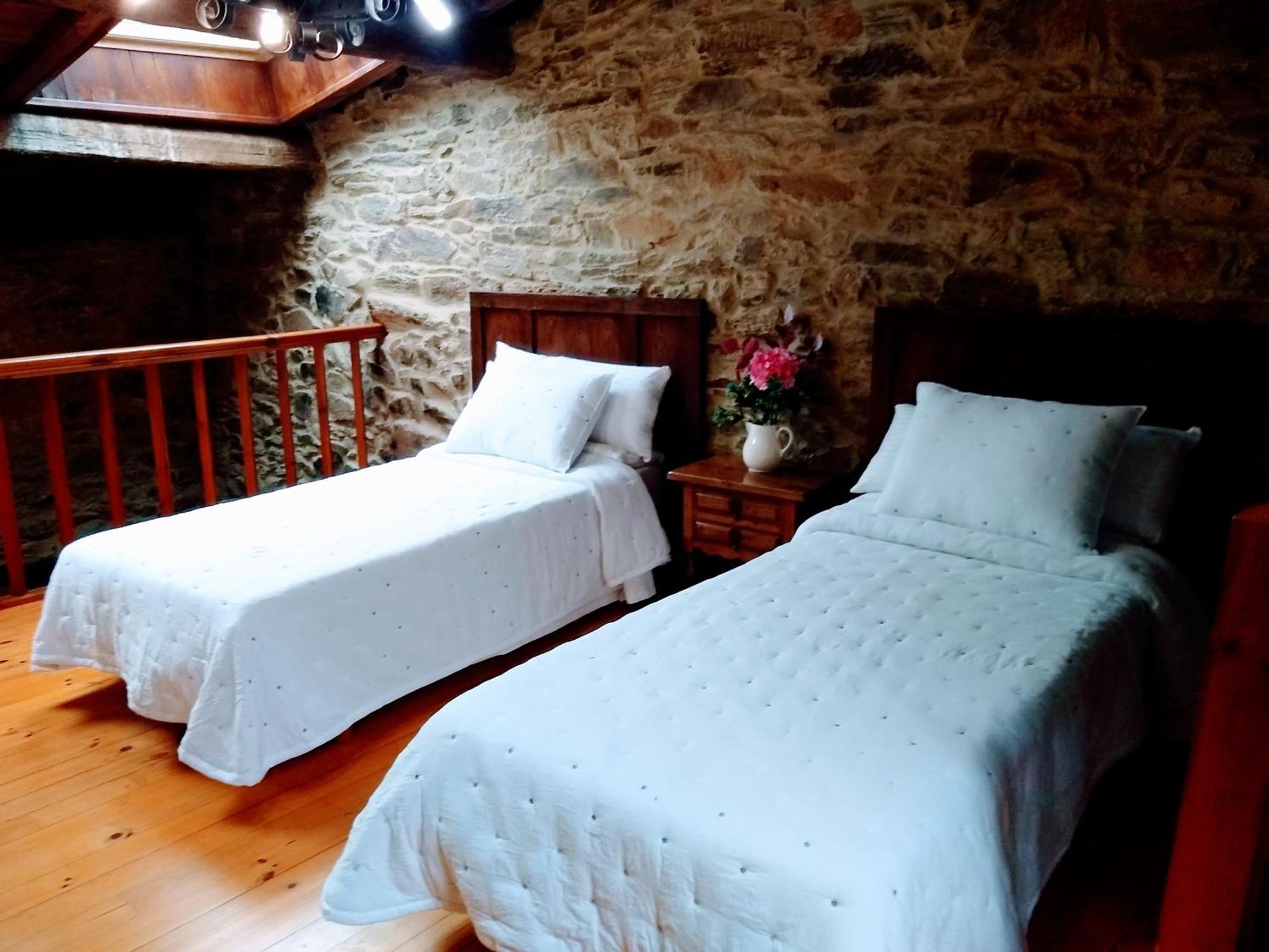 Casa Pacios By M De Santiago Guest House Триакастела Екстериор снимка