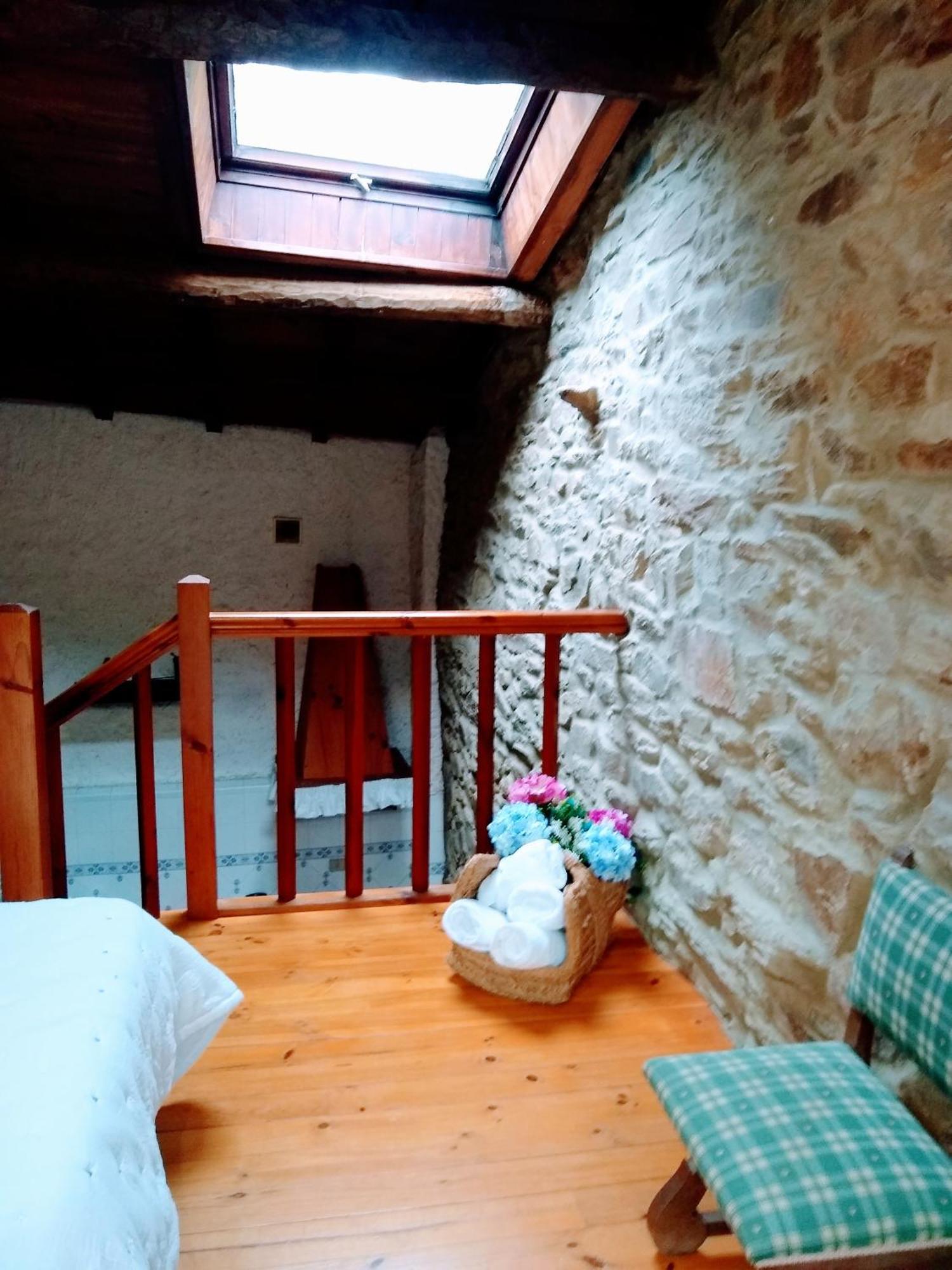 Casa Pacios By M De Santiago Guest House Триакастела Екстериор снимка