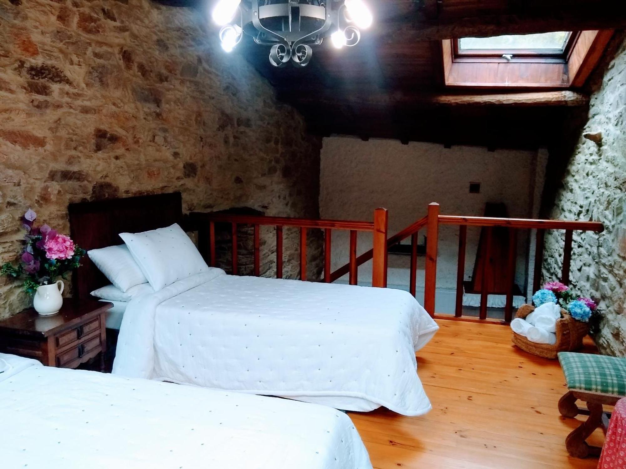 Casa Pacios By M De Santiago Guest House Триакастела Екстериор снимка