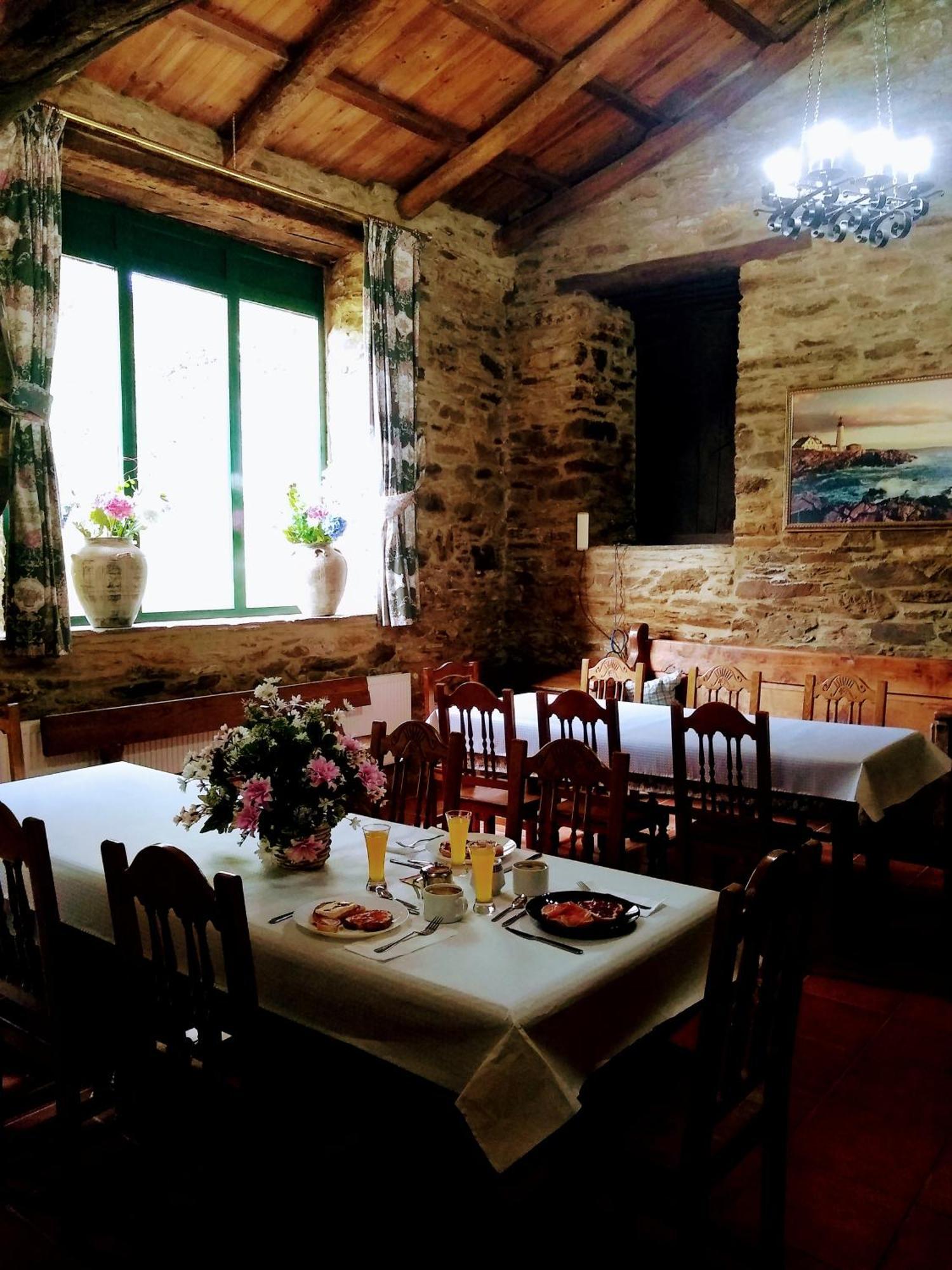 Casa Pacios By M De Santiago Guest House Триакастела Екстериор снимка
